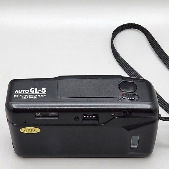 Vtg Chinon Auto GL-S 35mm Point Shoot Film Camera Auto Sensor Flash Self Timer - Picture 6 of 10